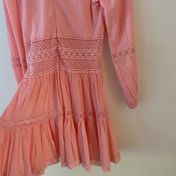 Dress with eyelit detail - Picture 7 of 7